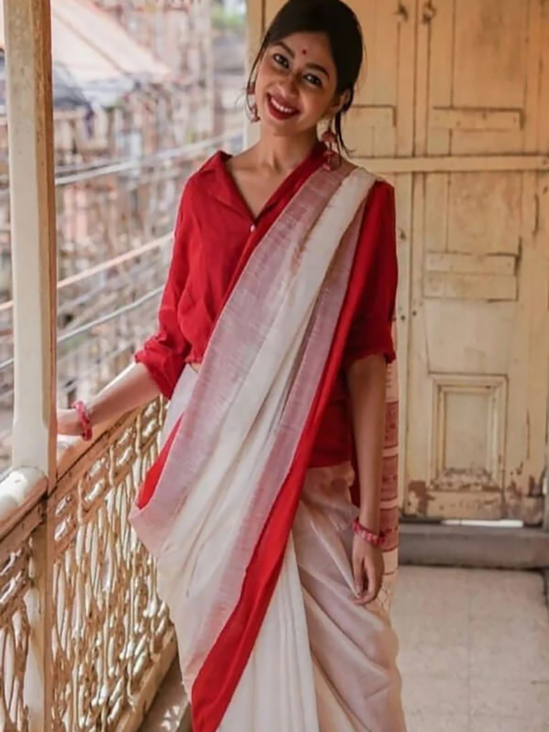 

Anjaneya Sarees Silk Cotton Saree, White