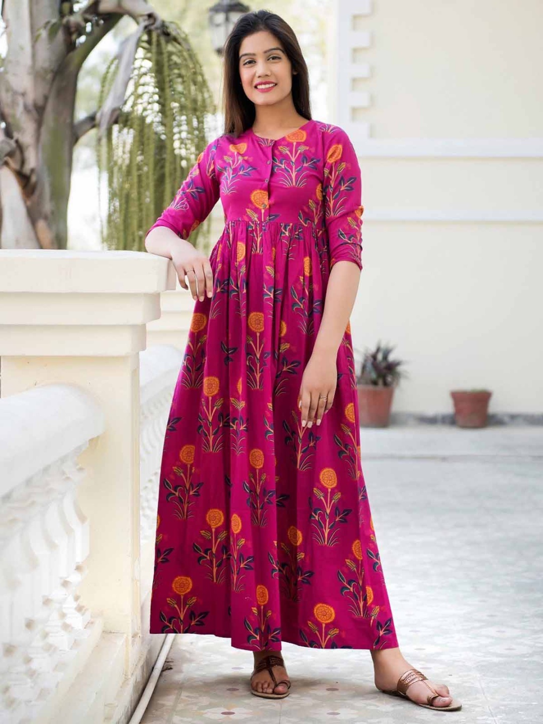 

ODETTE Women Geometric Printed Thread Work Anarkali Kurta, Pink