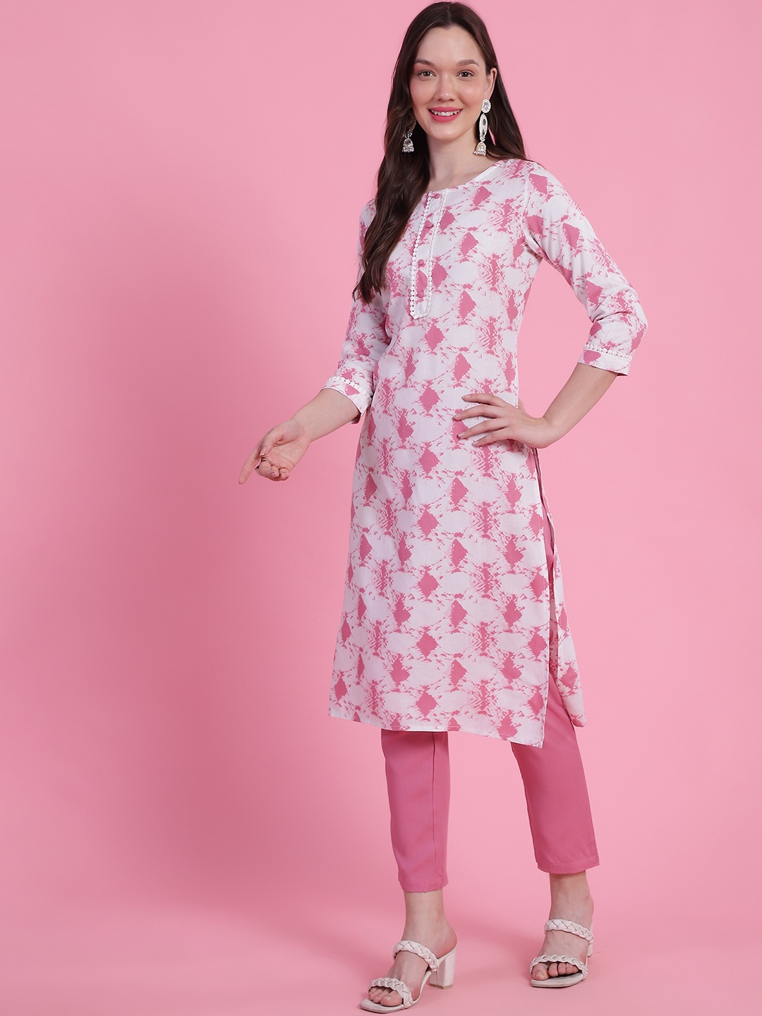 

Anouk Pink Abstract Printed Straight Kurta With Palazzo