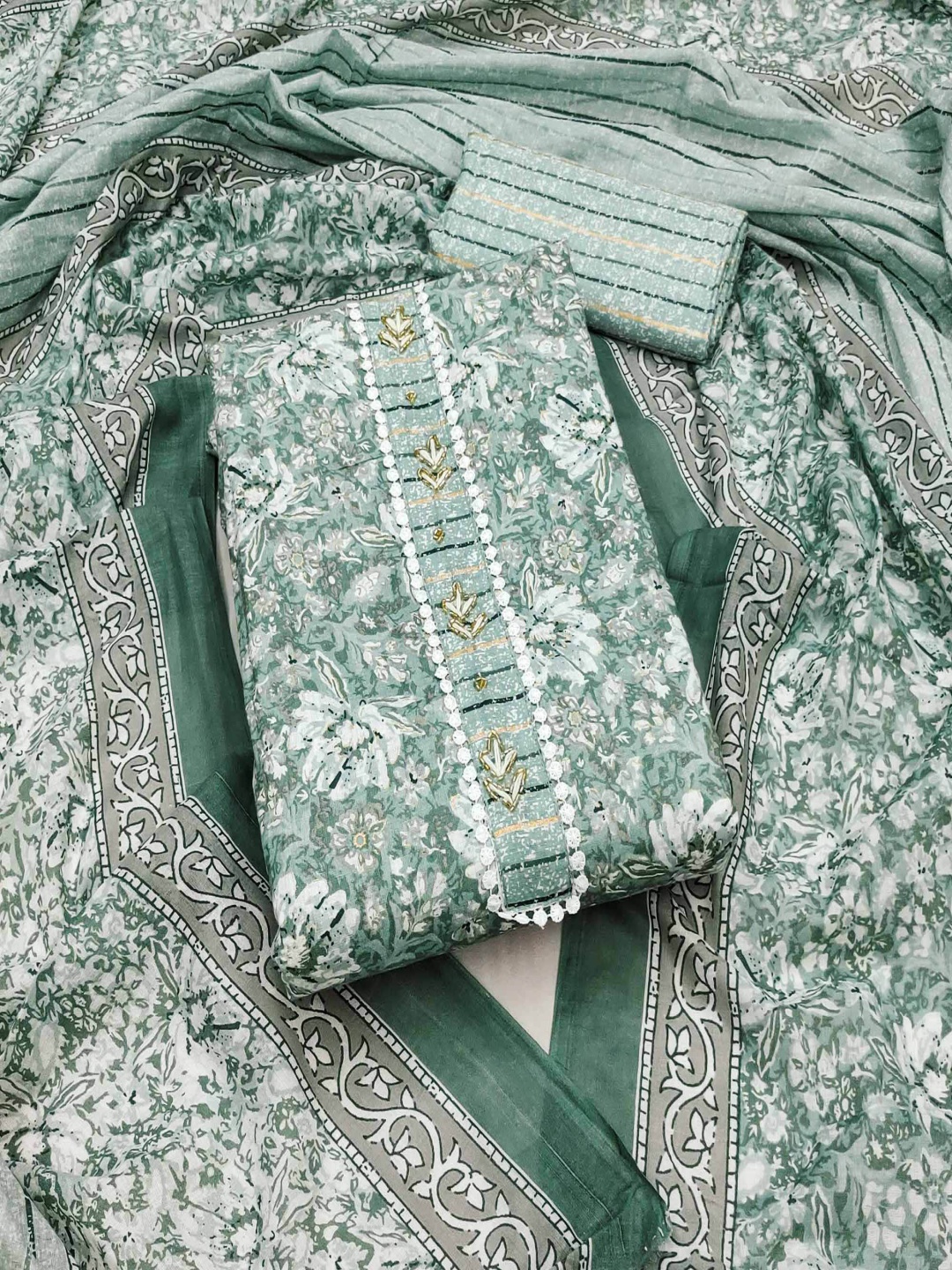

Peachmode Floral Printed Beads and Stones Pure Cotton Unstitched Dress Material, Green