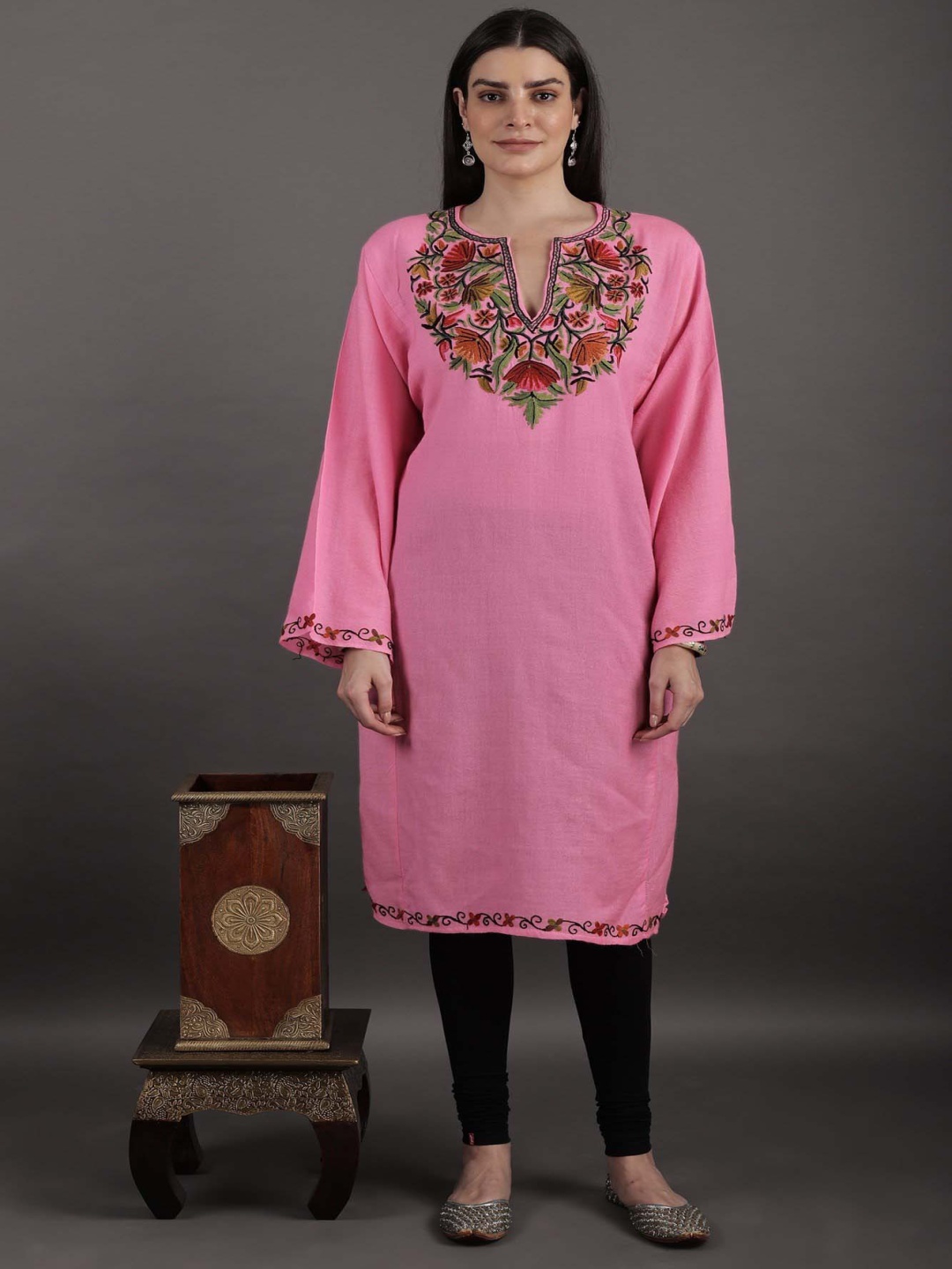 

Exotic India V Neck Embroidered Wool Straight Kurta, Pink