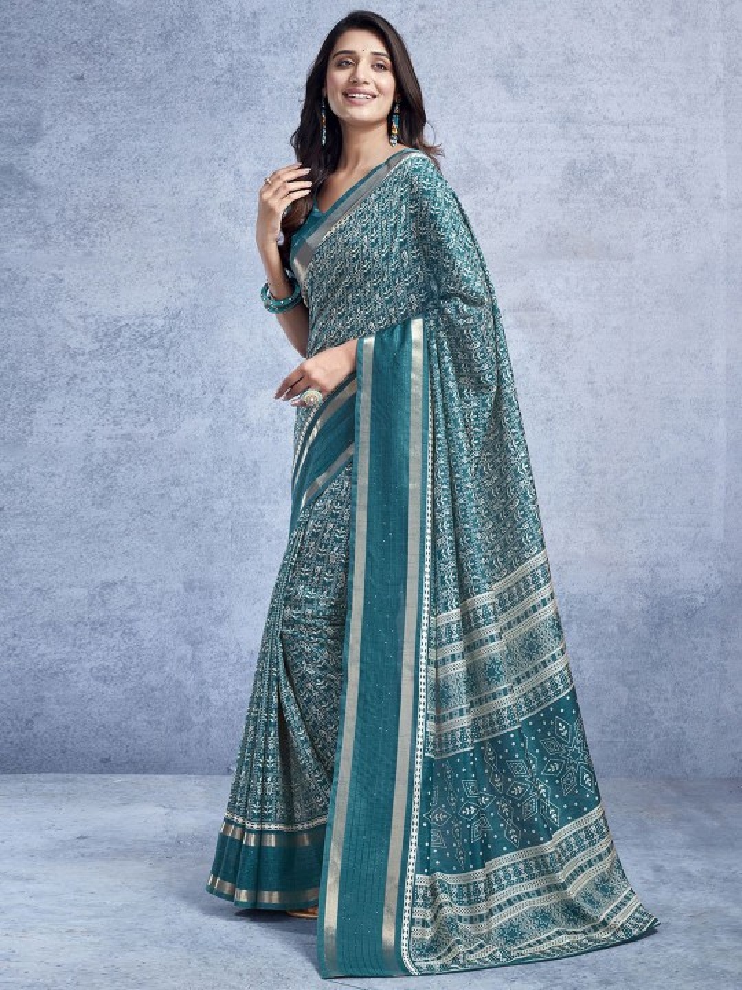 

VRAGI Warli Zari Saree, Blue