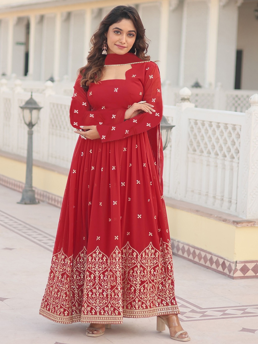 

Kedar Fab Ethnic Motifs Embroidered Square Neck Georgette Anarkali Kurta & Dupatta, Red