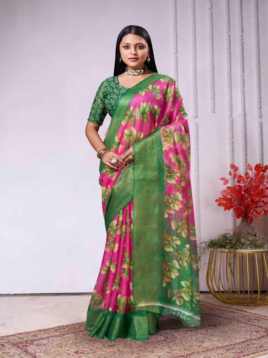 

DIVASTRI Floral Zari Pure Cotton Ikat Saree, Pink