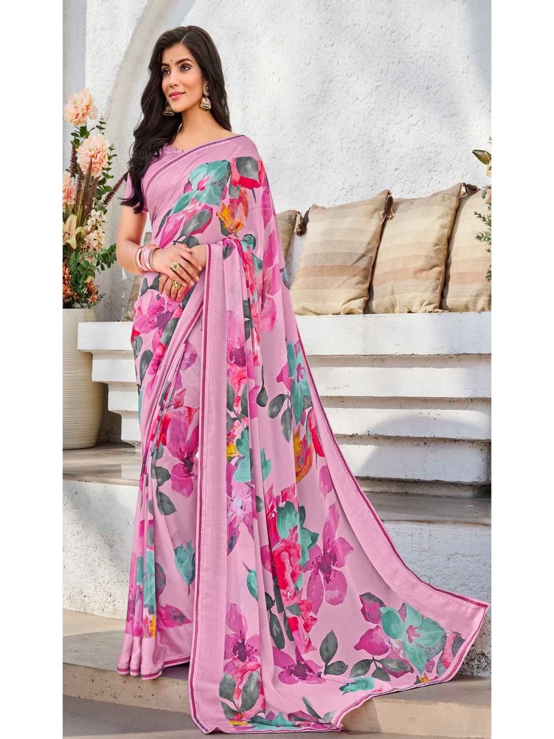 

Laxmipati Floral Beads and Stones Poly Georgette Saree, Pink