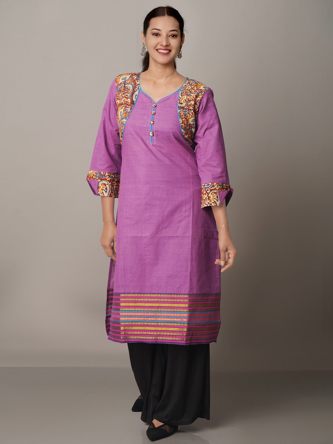 

Unnati Silks Women Thread Work Handloom Kurta, Purple