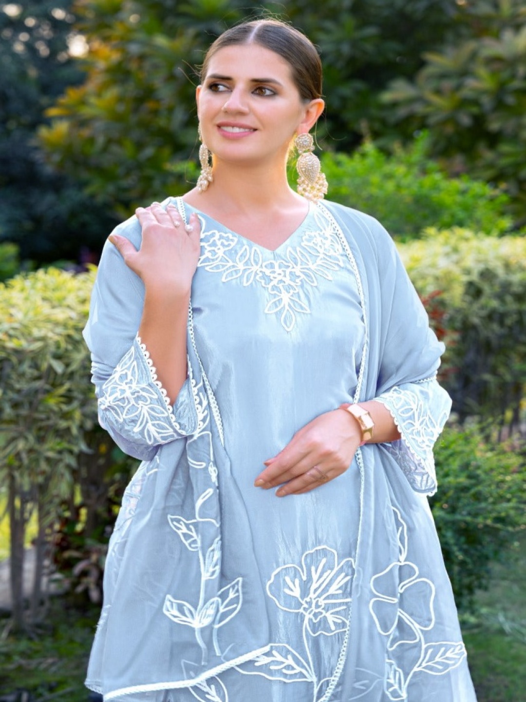 

AUTUMN LANE Ethnic Motifs Embroidered Regular Thread Work Kurta With Palazzos & Dupatta, Blue