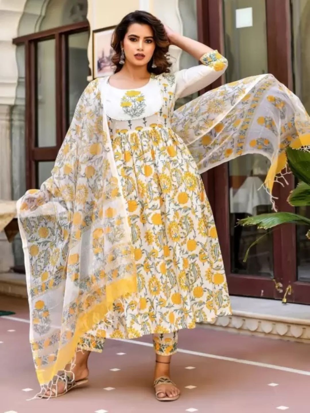 

YOYO Fashion Printed Pure Cotton Anarkali Kurta With Trouser & Dupatta, White