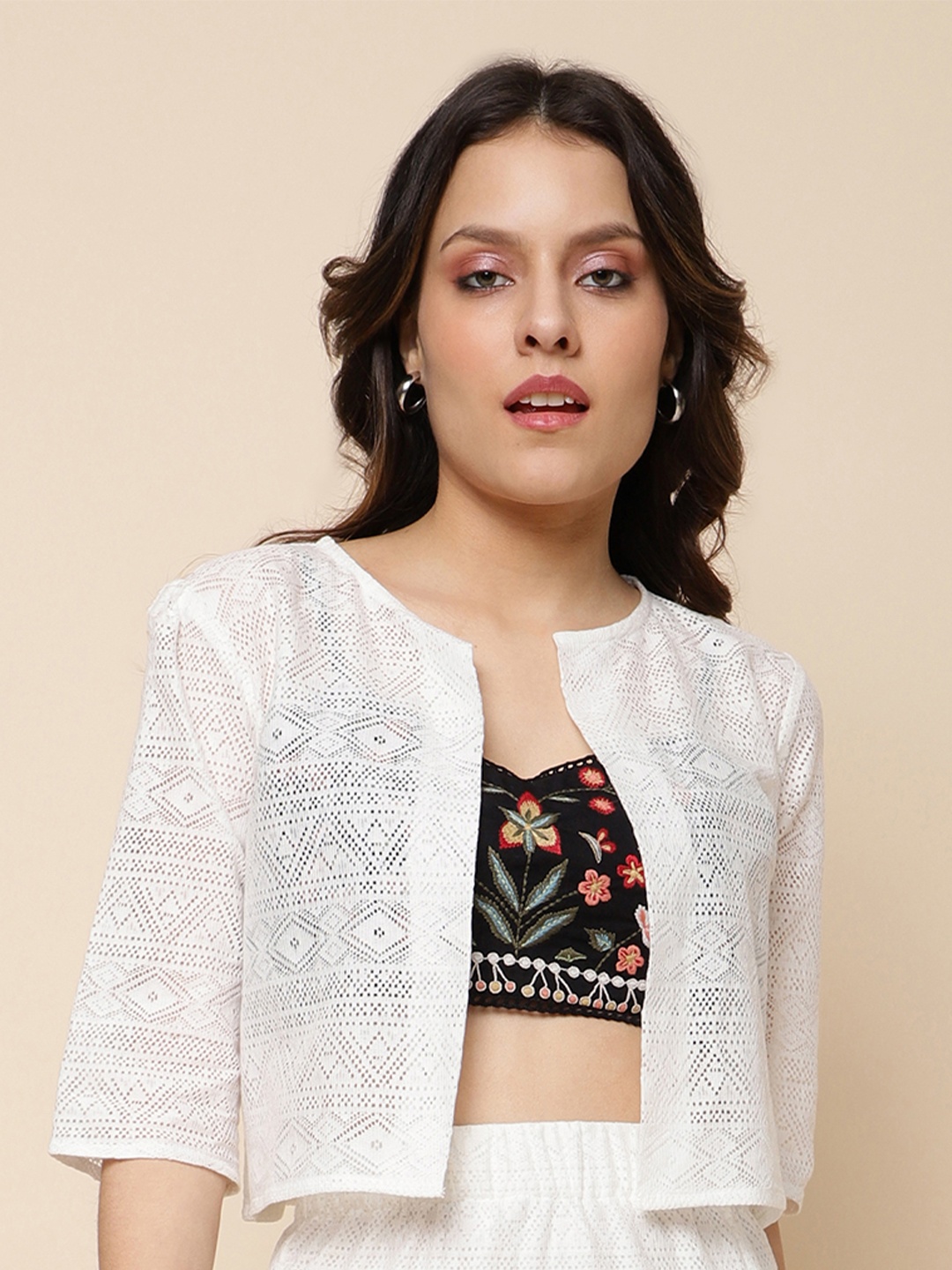 

UnaOne Off-Shoulder Neck Crop Top, Front Open Shrug & Mid -Rise Skirt Co-Ords, Off white