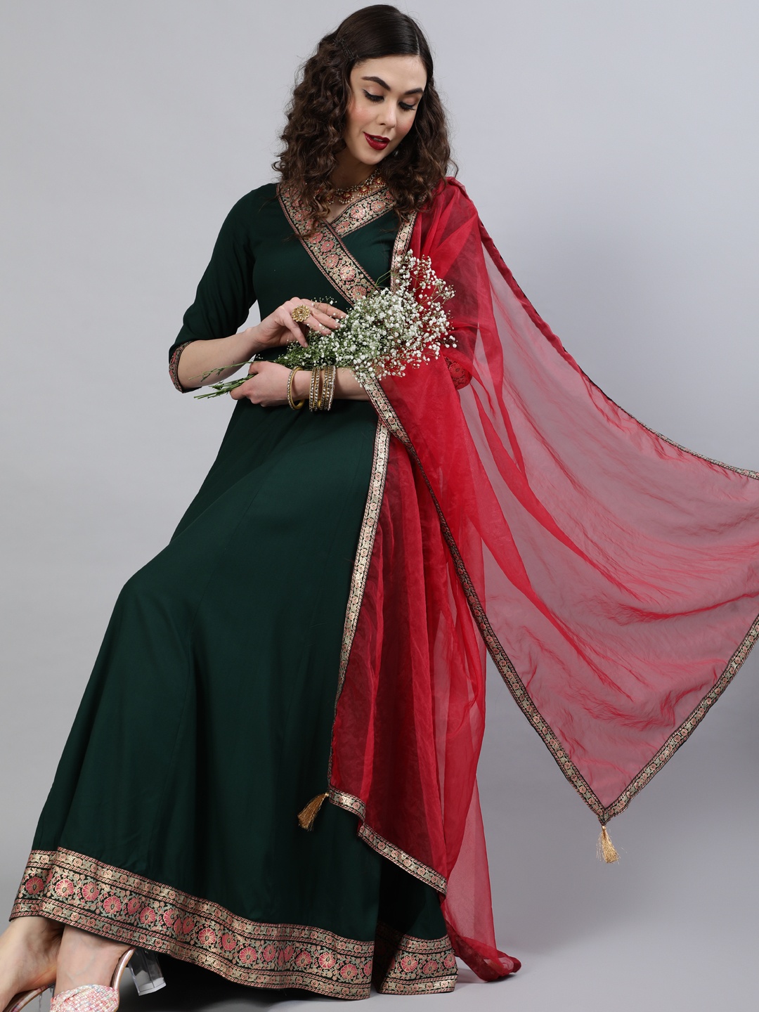 

GULMOHAR JAIPUR Women Ethnic Motifs Anarkali Kurta, Green