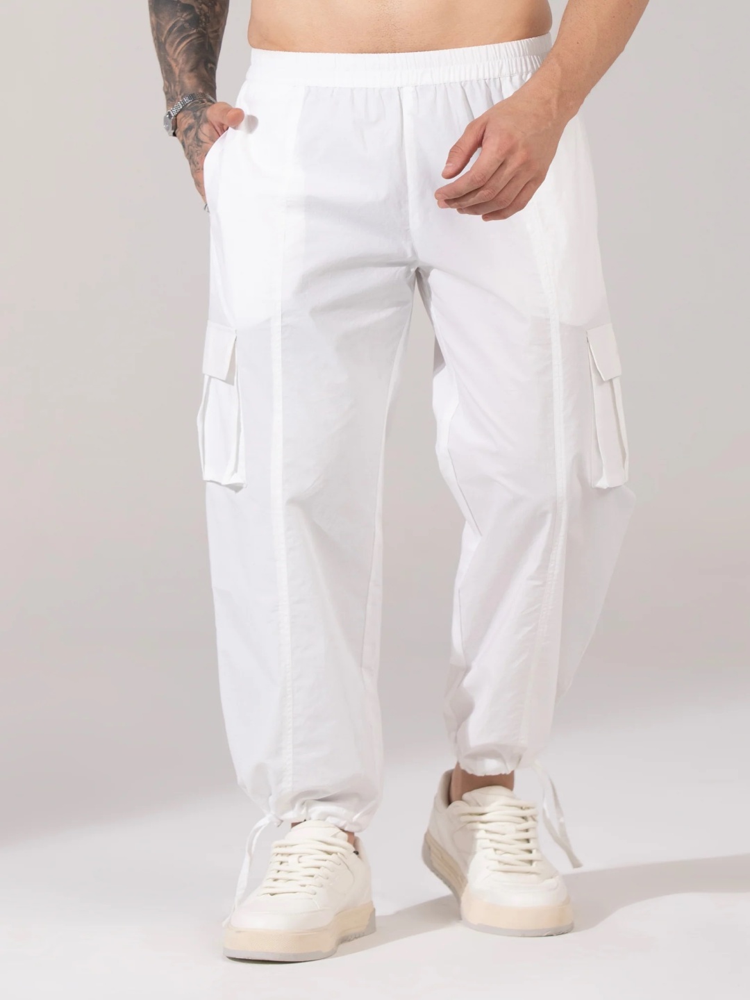 

BOTNIA Women Relaxed Loose Fit Cargos Trousers, White