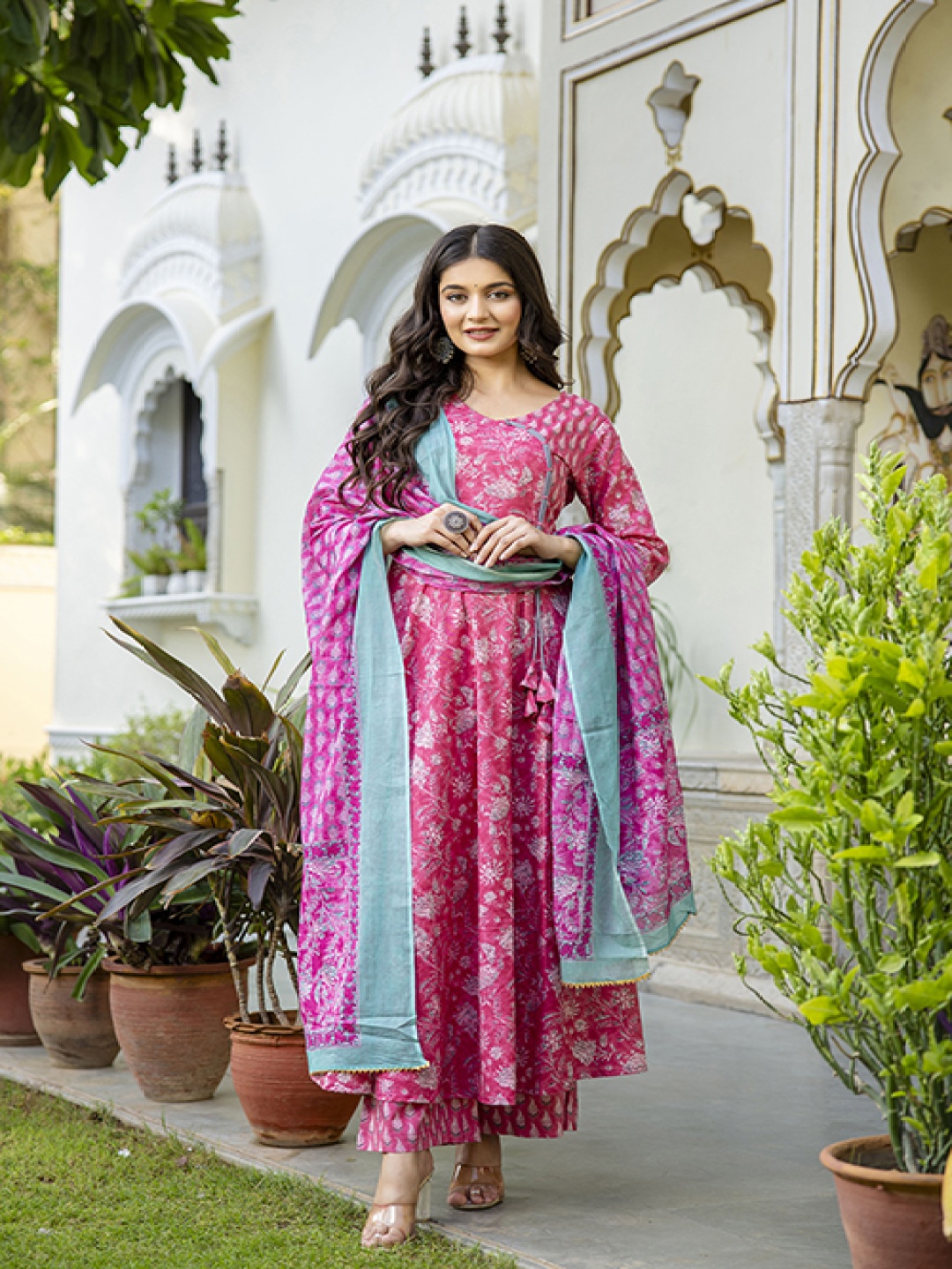 

GLAM ROOTS Women Floral Printed Angrakha Pure Cotton Kurta with Palazzos & With Dupatta, Pink