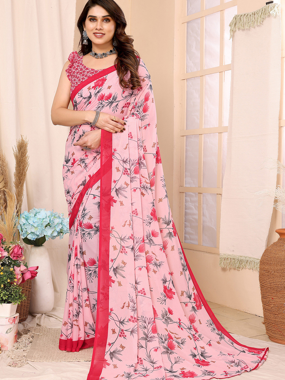 

Moda Rapido Floral Poly Georgette Saree, Pink