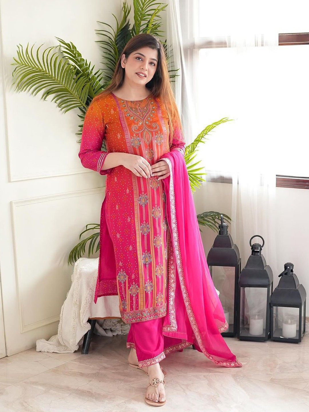 

KALINI Women Ethnic Motifs Embroidered Regular Thread Work Kurta with Trousers & Dupatta, Pink