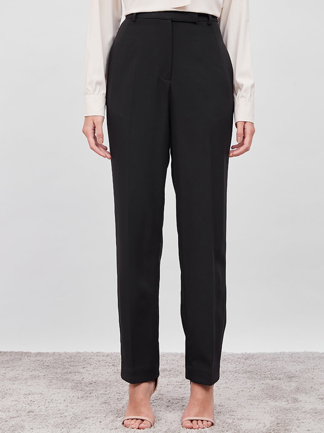 

SALT ATTIRE Women Straight Fit High-Rise Trousers, Black