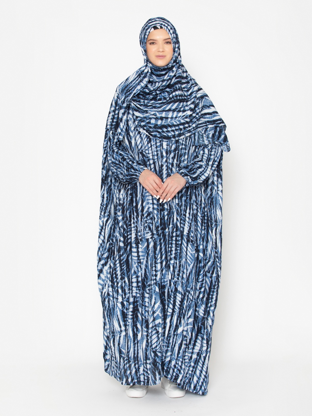 

SANASH Collections Printed Majestic Prime Adorned Burqa, Navy blue