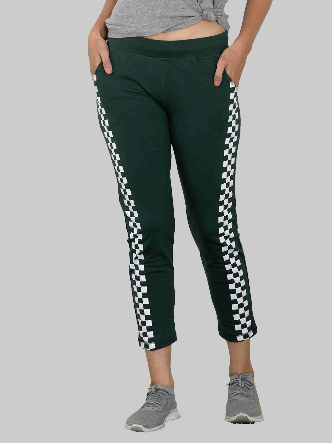 

Cheribell Women Floral Printed Mid-Rise Cotton Plain Regular Trousers Trousers, Green