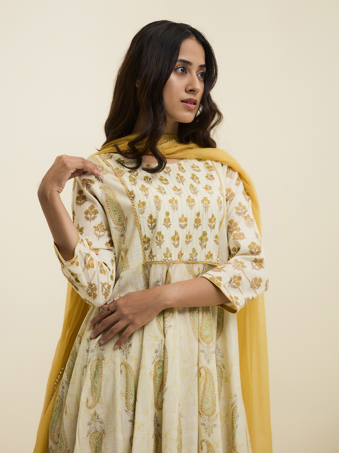 

Jaipur Kurti Block Printed Anarkali Kurta Set With Dupatta, Yellow