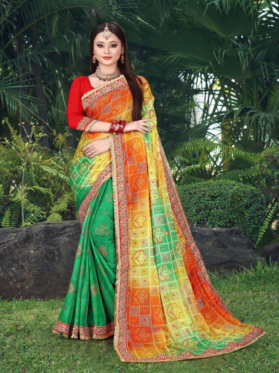 

Mitera Bandhani Embroidered Bandhani Saree, Green