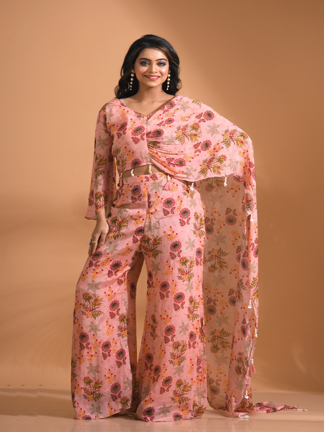 

Morchari Printed V-Neck Top with Mid Rise Trousers Co-Ords, Pink