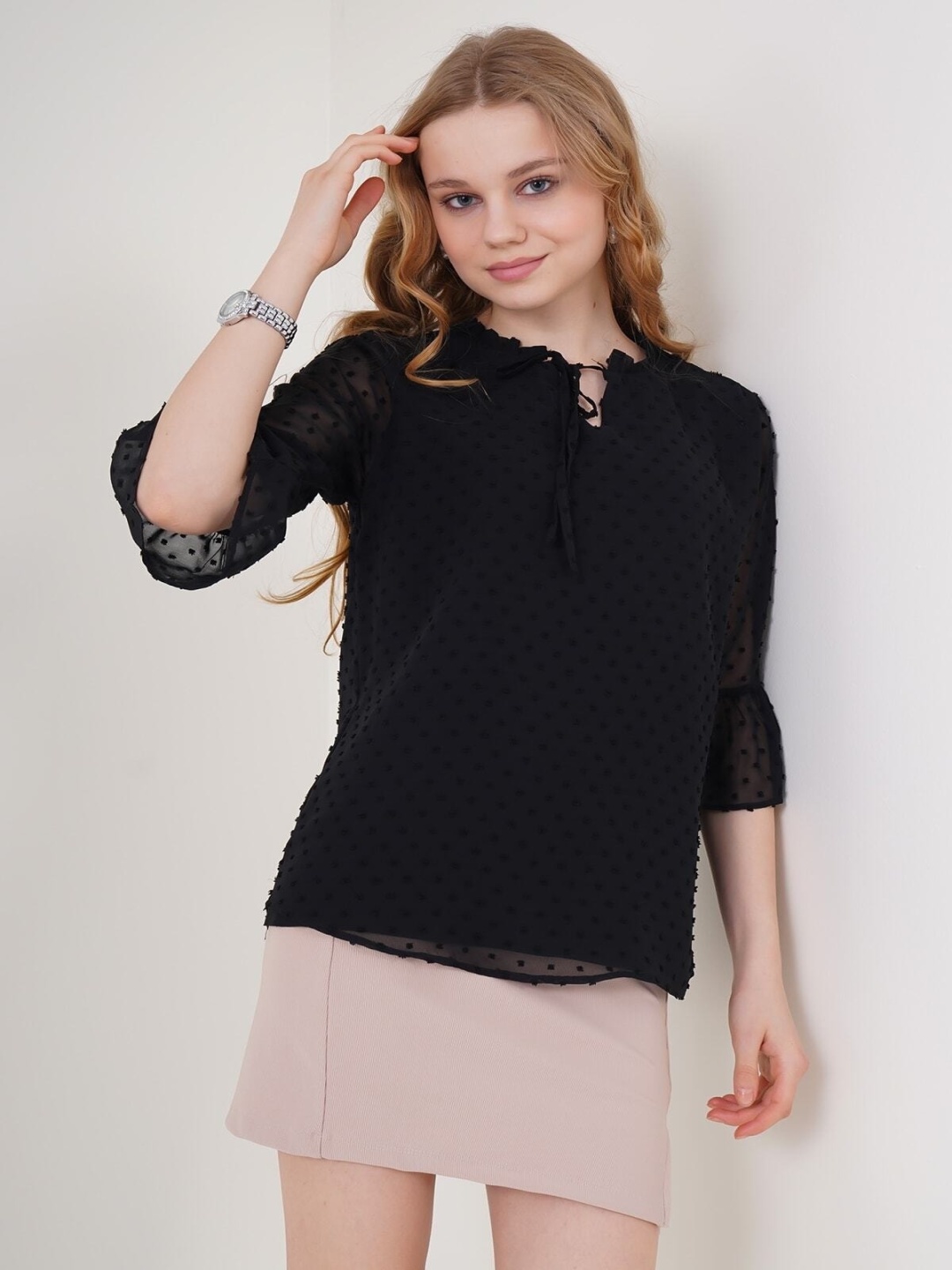 

BIGDART Tie-Up Neck Bell Sleeve Top, Na