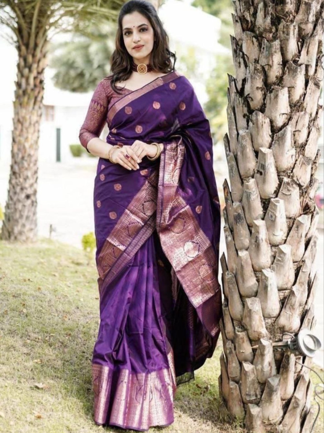 

Visit Wear Woven Design Zari Pure Silk Kanjeevaram Saree, Violet