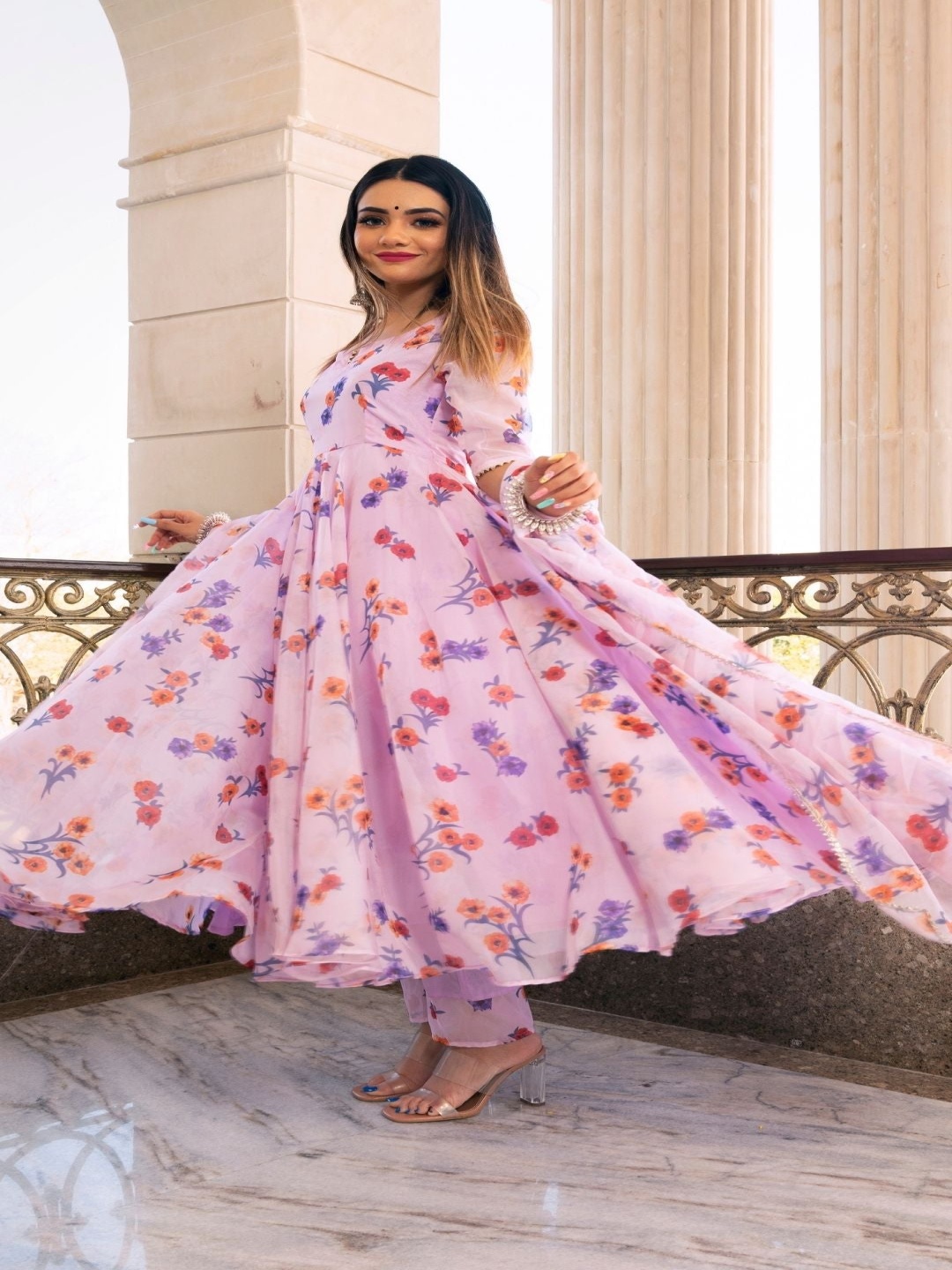 

NAINVISH Women Floral Printed Regular Kurta with Trousers & With Dupatta, Lavender