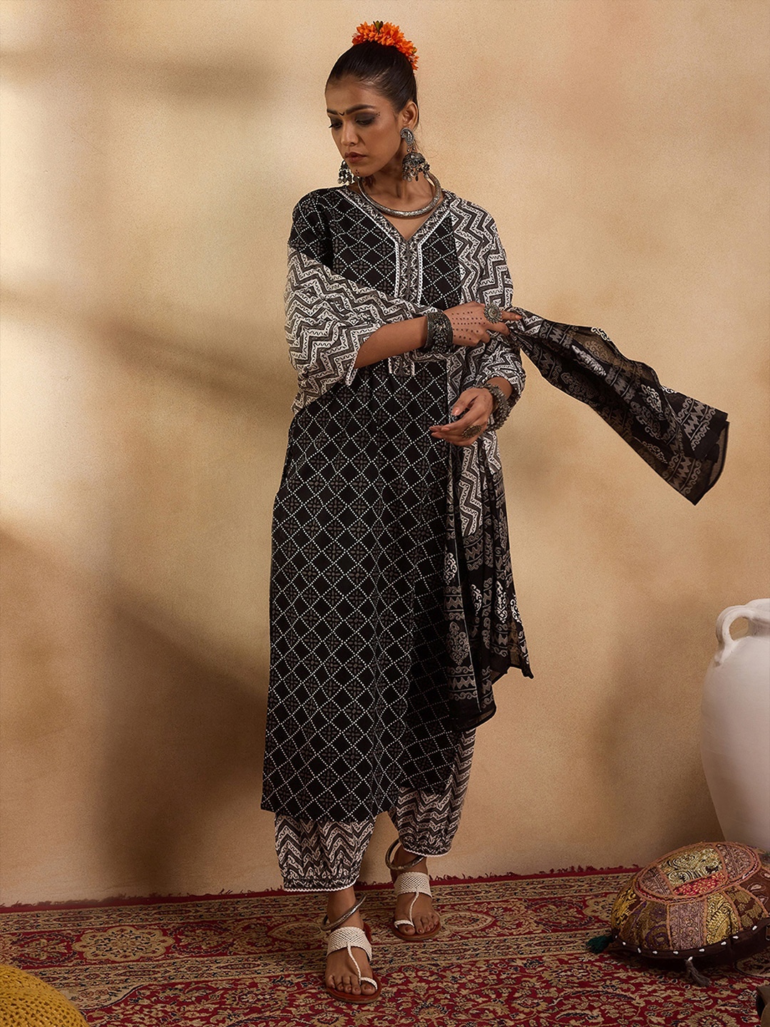 

Indo Era Women Printed Regular Pure Cotton Kurta with Salwar & With Dupatta, Black
