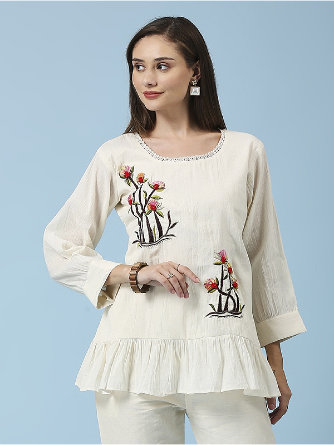 

YOELLA Organic Cotton Embroidered Bohemian Tunic, Off white