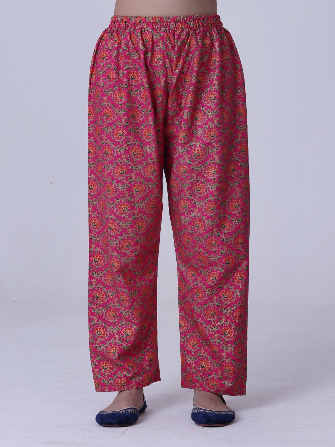 

TJORI Women Ethnic Motifs Printed Trousers, Pink