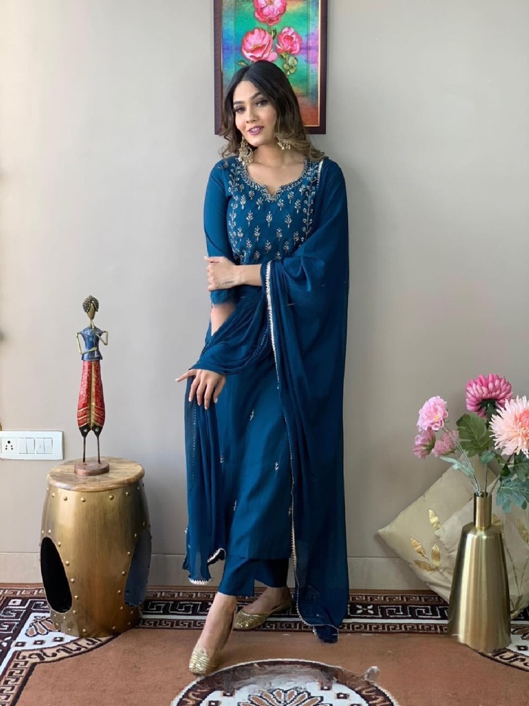 

Yara Creation Ethnic Motifs Embroidered Straight Kurta with Trousers & Dupatta, Navy blue