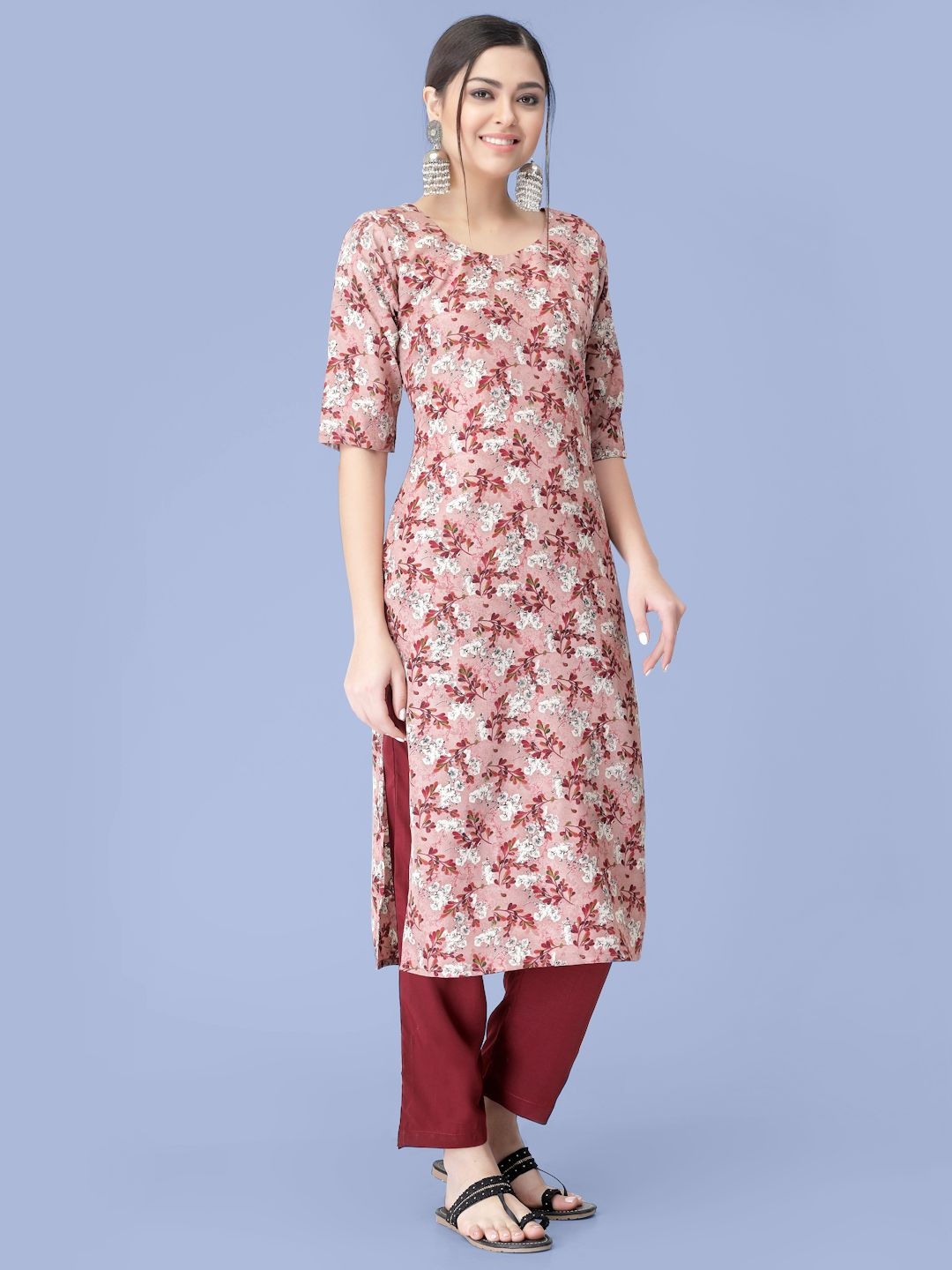 

7Threads Floral Printed Round Neck Straight Kurta with Trousers, Pink