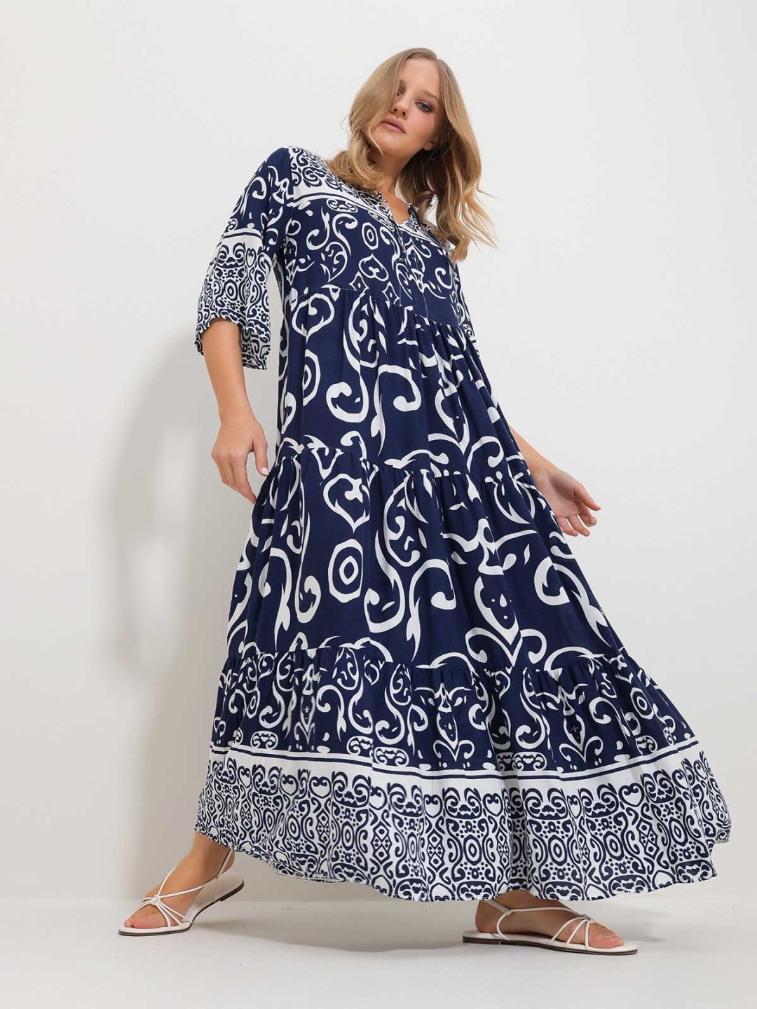 

Trend Alacati stili Ethnic Print Maxi Dress, Blue