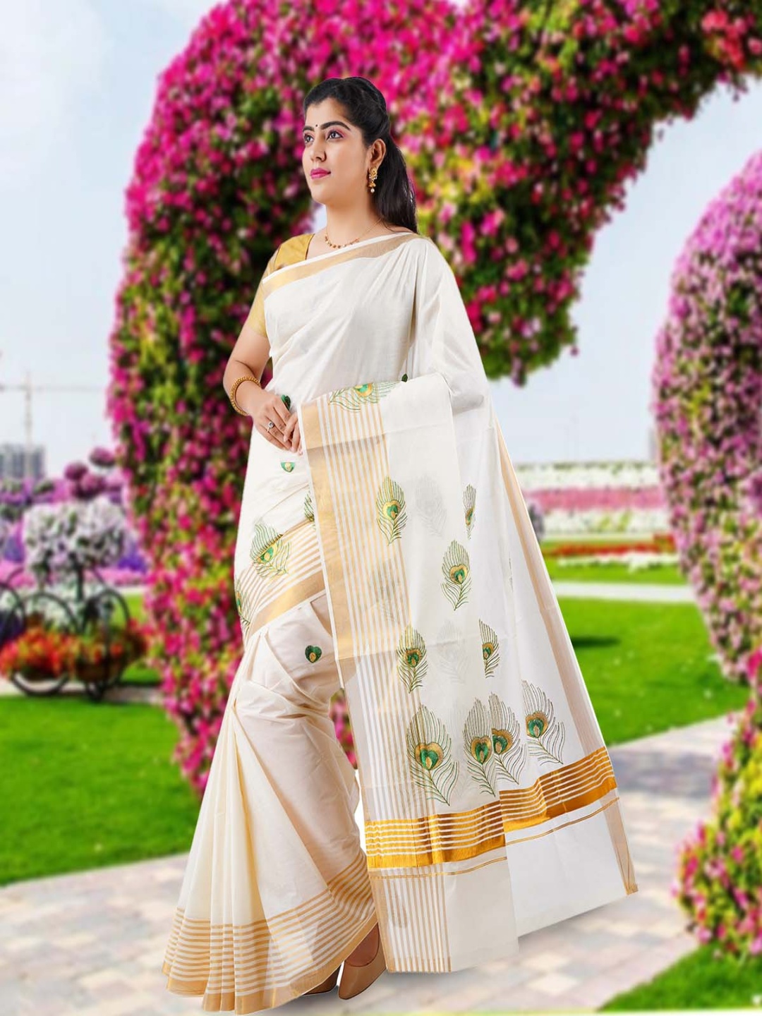 

Rst R Selvamani Tex Ethnic Motifs Zari Pure Cotton Kasavu Saree, Off white