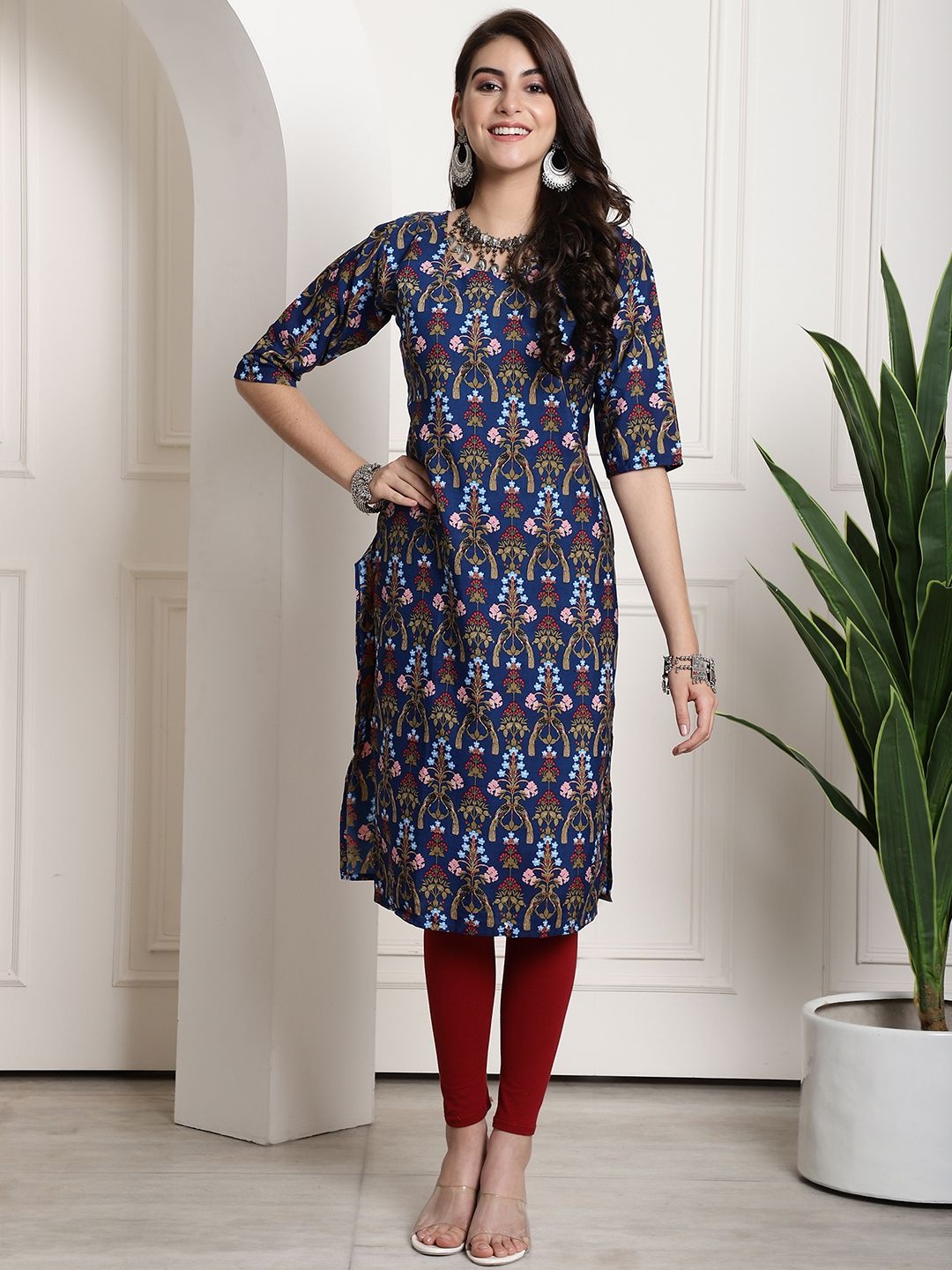 

7Threads Selection Of 6 Ethnic Motifs Printed Round Neck Straight Kurta, Blue