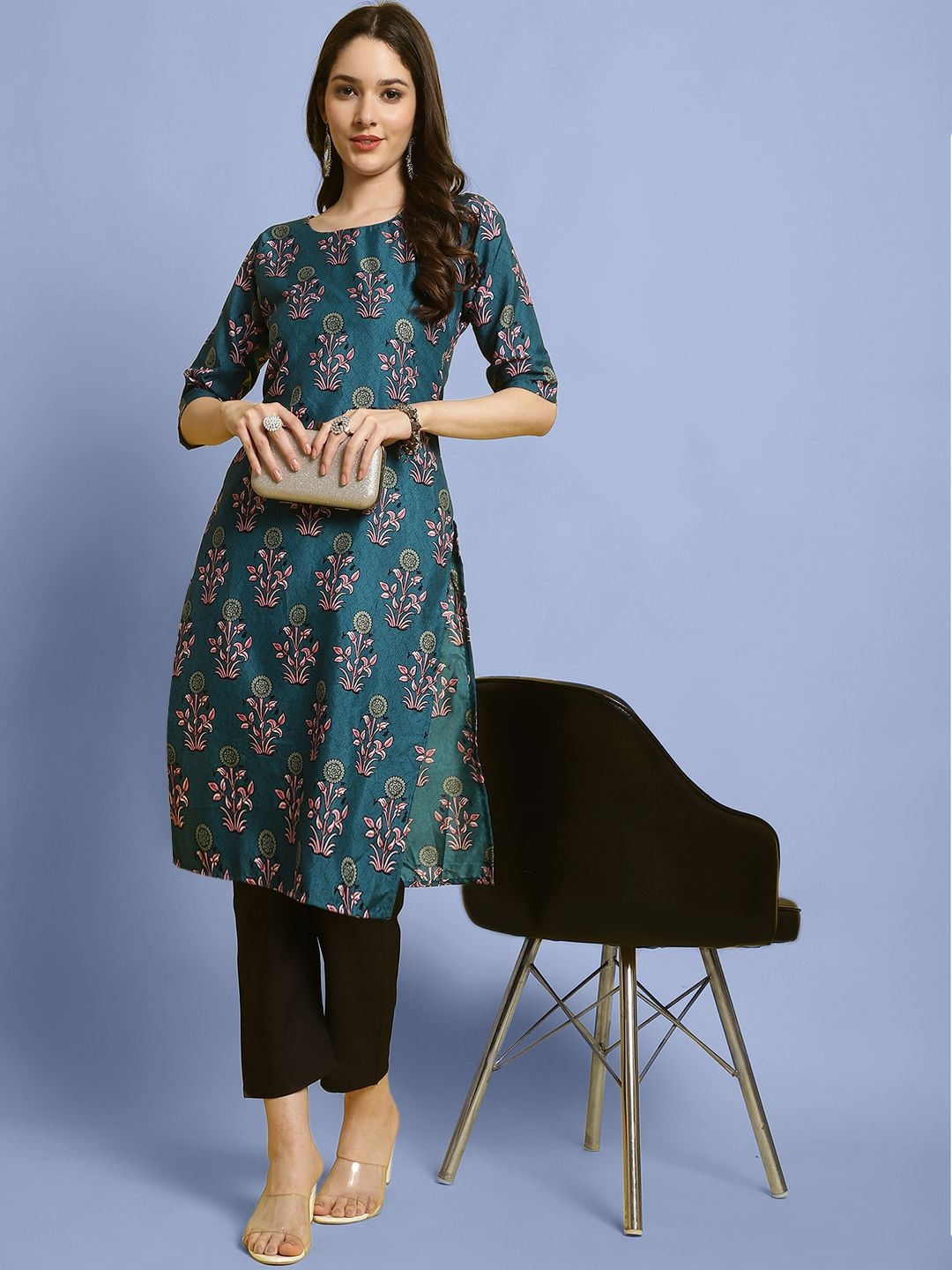 

7Threads Floral Printed Round Neck Straight Kurta With Trousers, Teal