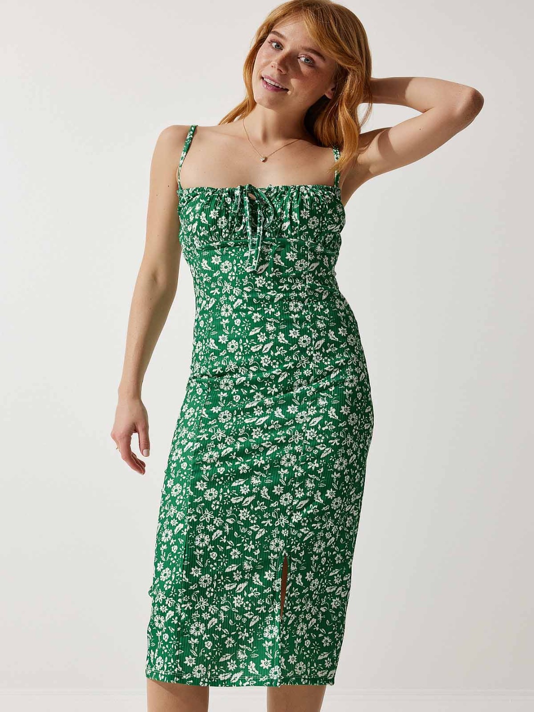 

Happiness istanbul Floral Print Off-Shoulder Sheath Midi Dress, Green