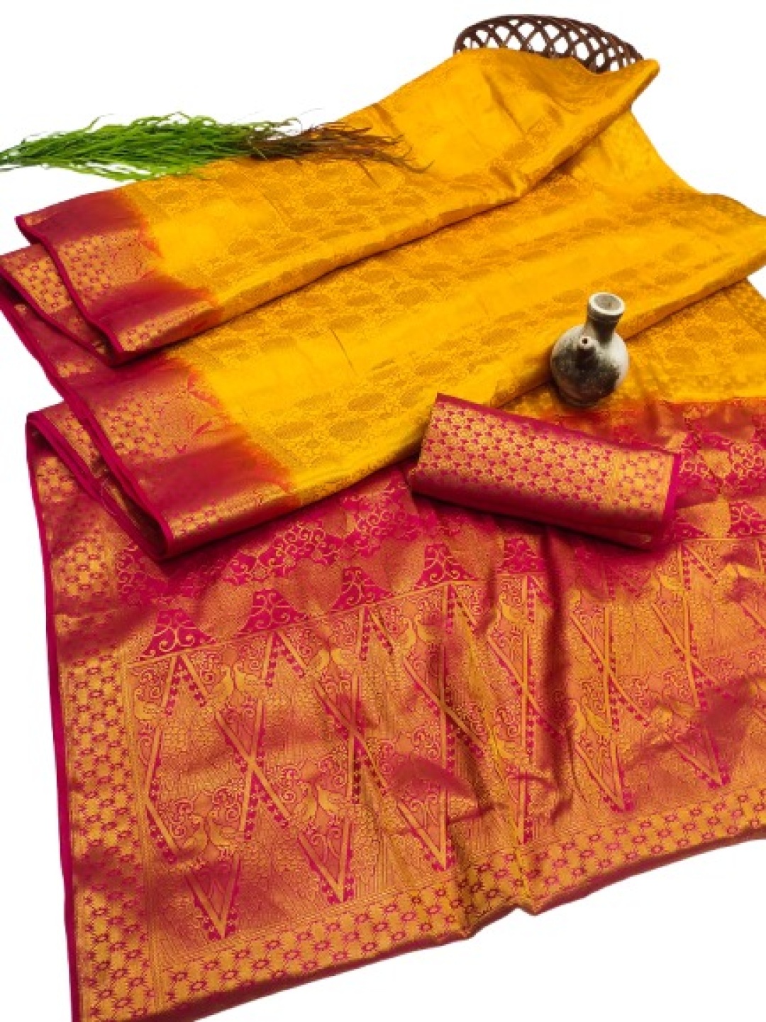 

QENY Woven Design Zari Pure Silk Banarasi Saree, Yellow