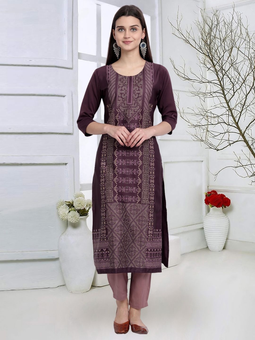 

7Threads Geometric Printed Round Neck Machine Weave Straight Kurta, Purple