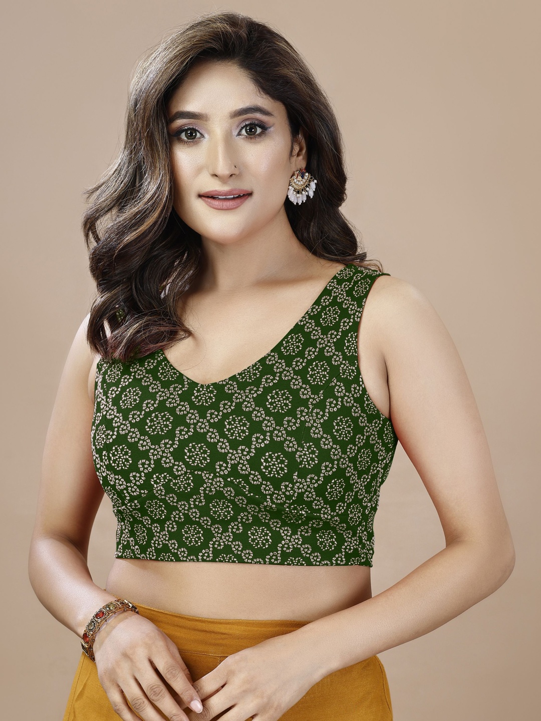 

Oomph! Printed Non Padded V Neck Saree Blouse, Green