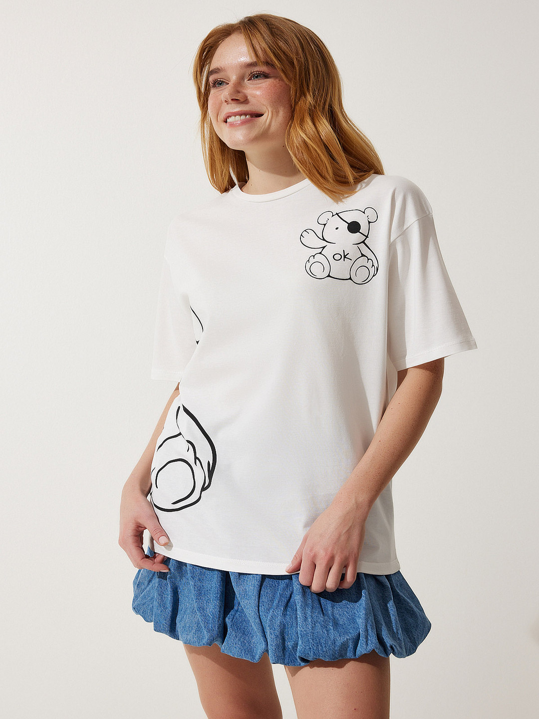 

Happiness istanbul Women Printed Pockets T-shirt, Na