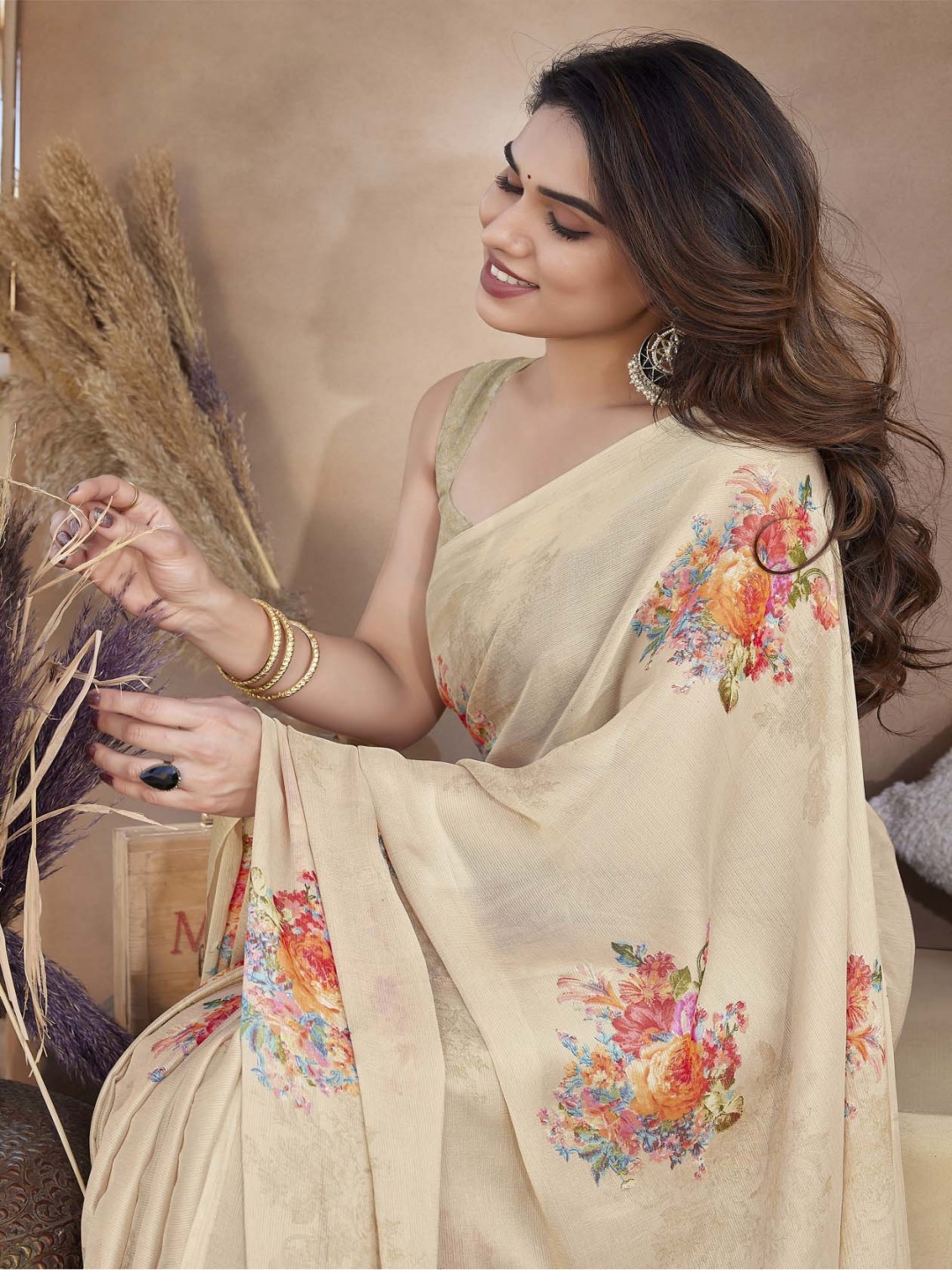 

KALINI Floral Printed Pure Chiffon Saree, Beige