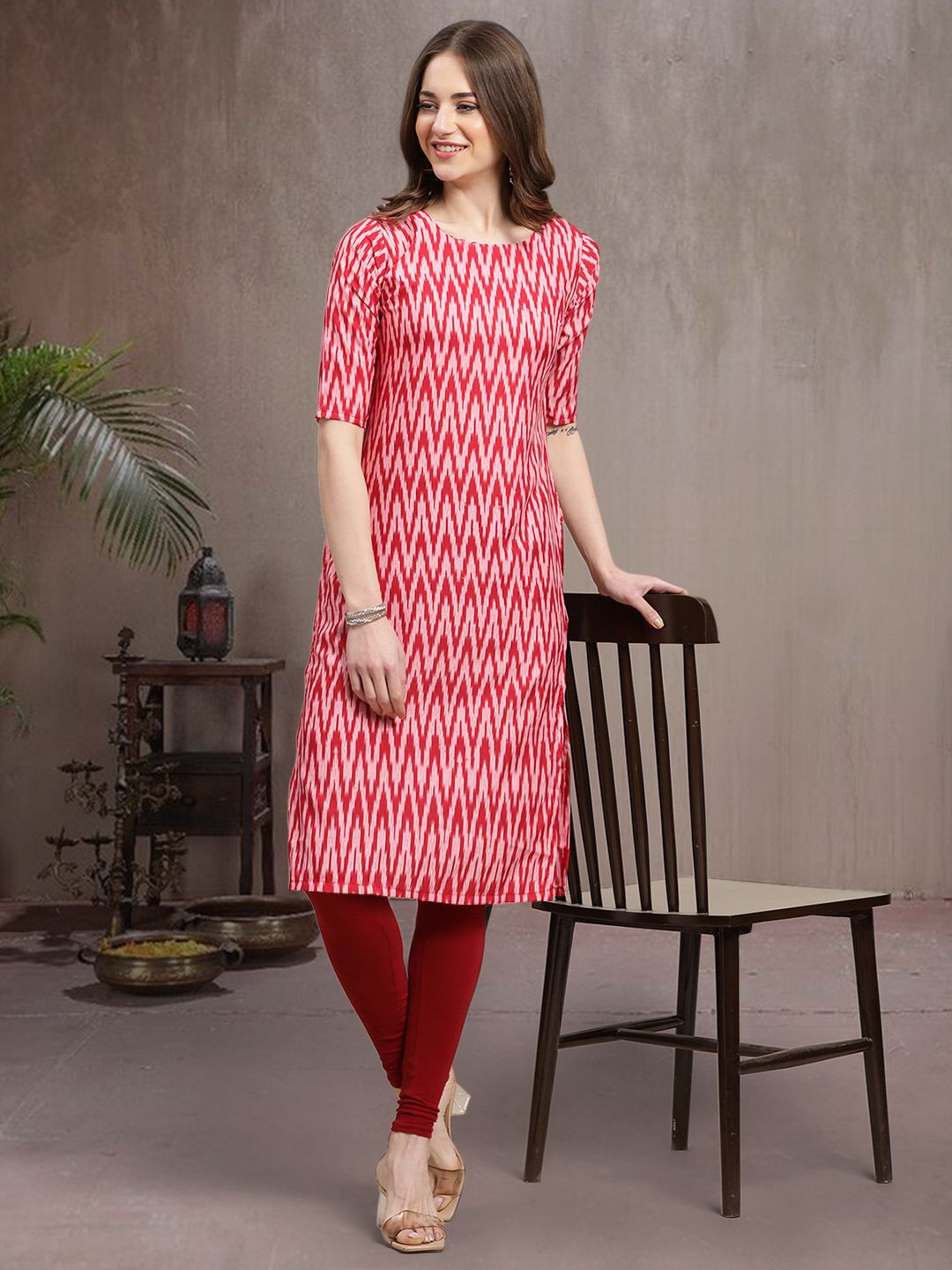 

7Threads Chevron Printed Crepe Straight Kurta, Pink
