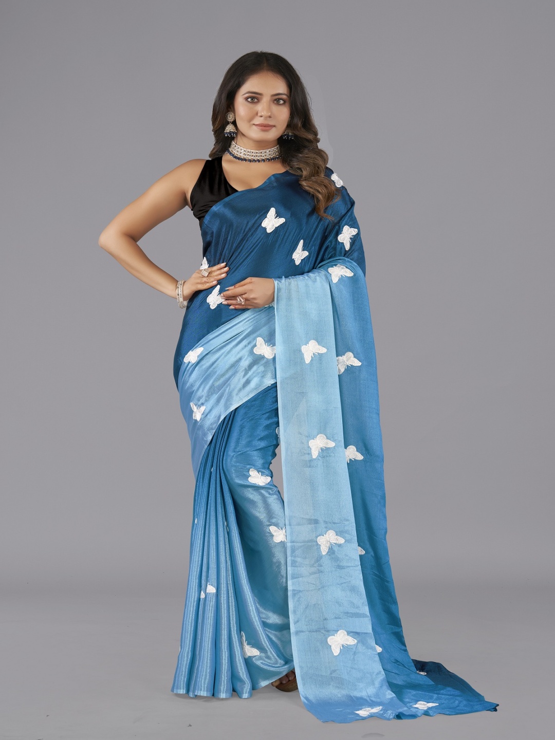 

LADY SHOPI Ethnic Motifs Embroidered Pure Chiffon Saree, Teal