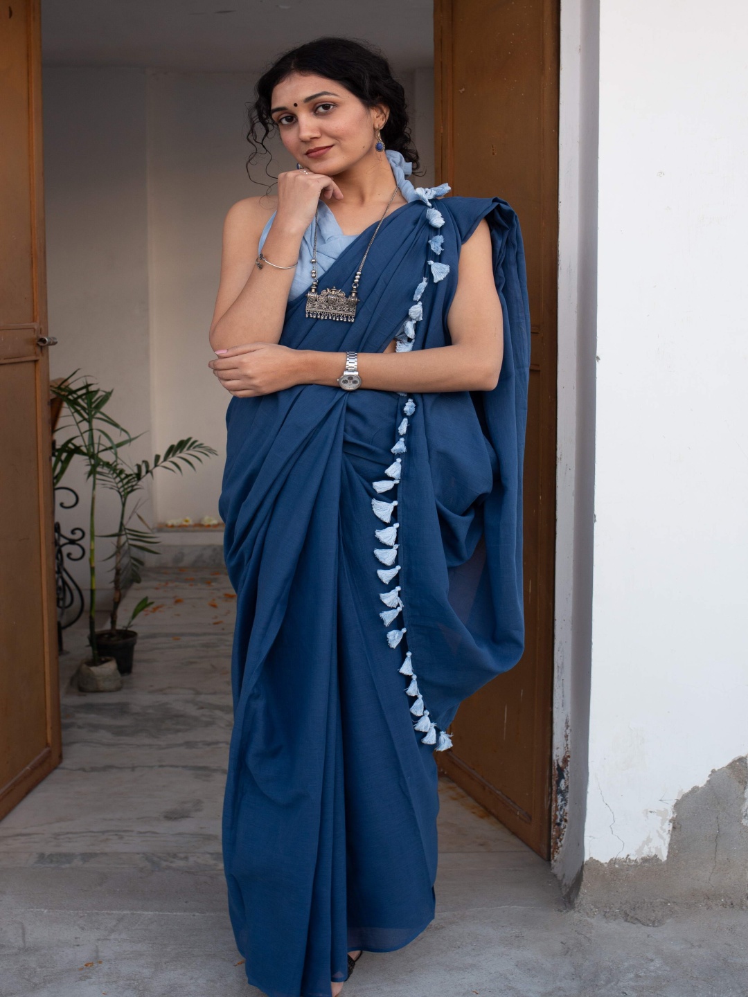 

Moora Solid Pure Cotton Bagru Saree, Blue