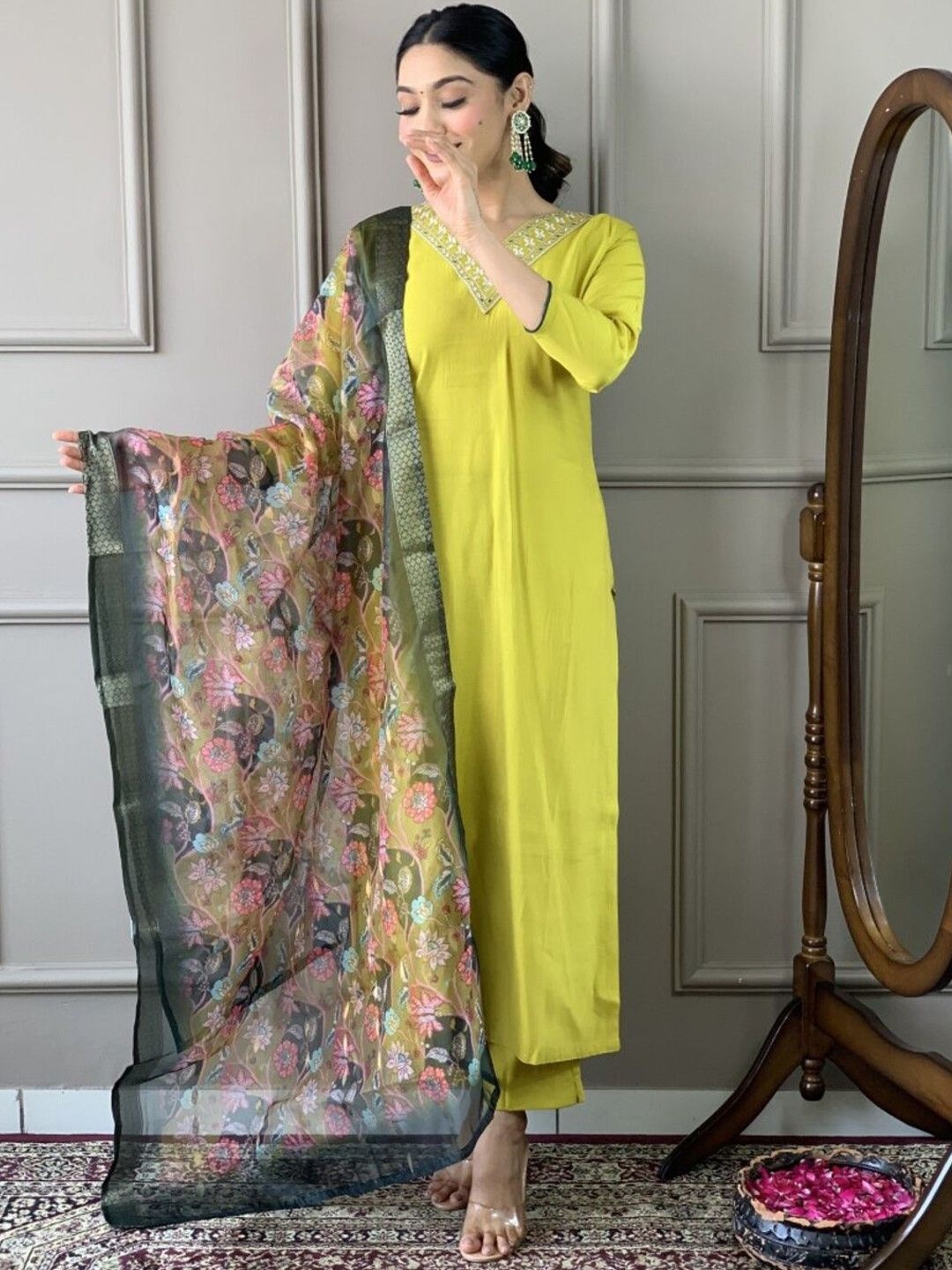 

REALLTREND Floral Embroidered Thread Work V-Neck Straight Kurta With Trouser And Dupatta, Yellow