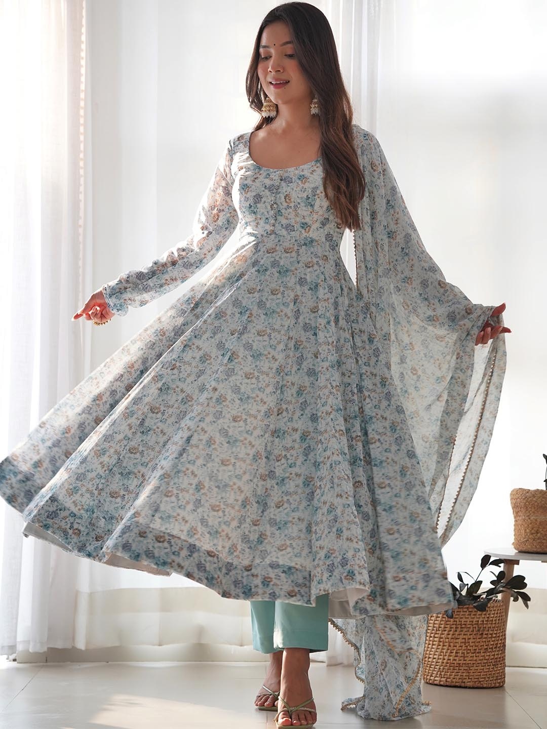 

Tanhai Floral Printed Anarkali Kurta with Pyjamas & With Dupatta, White