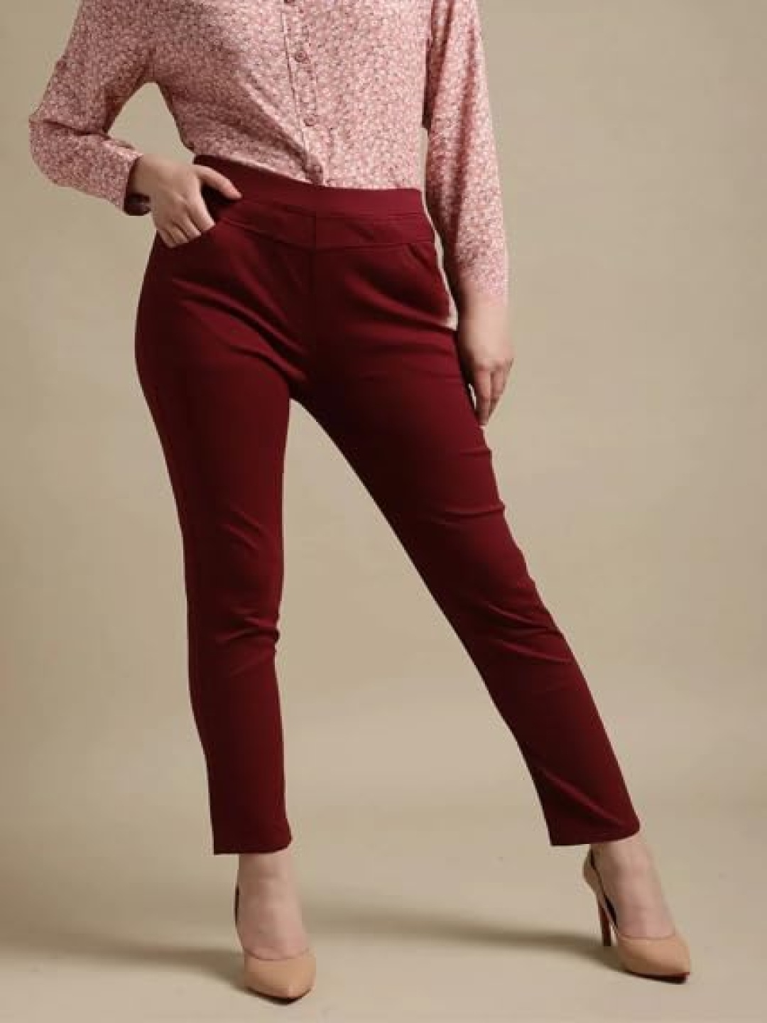 

Global Republic Mid Rise Regular Fit Super Stretchable Jeggings, Maroon