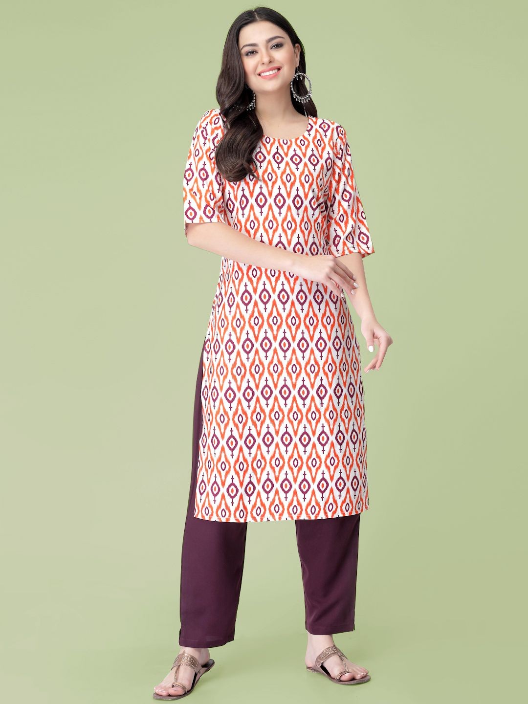 

7Threads Geometric Printed Straight Round-Neck Kurta With Trouser, Pink