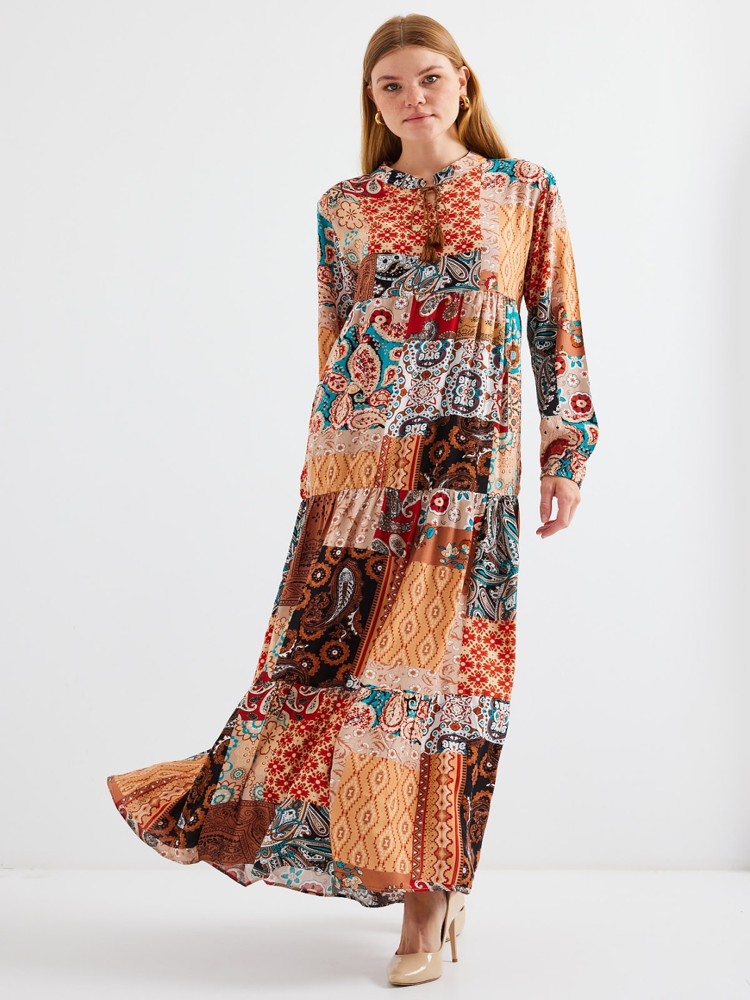 

BIGDART Women Floral Printed Tie-Up Neck Maxi Dress, Beige